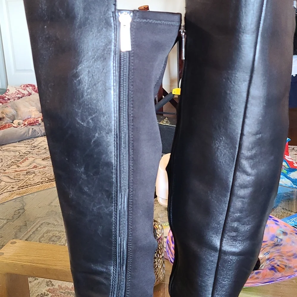 Michael Kors Roding Boots. A-7 - Picture 3 of 7
